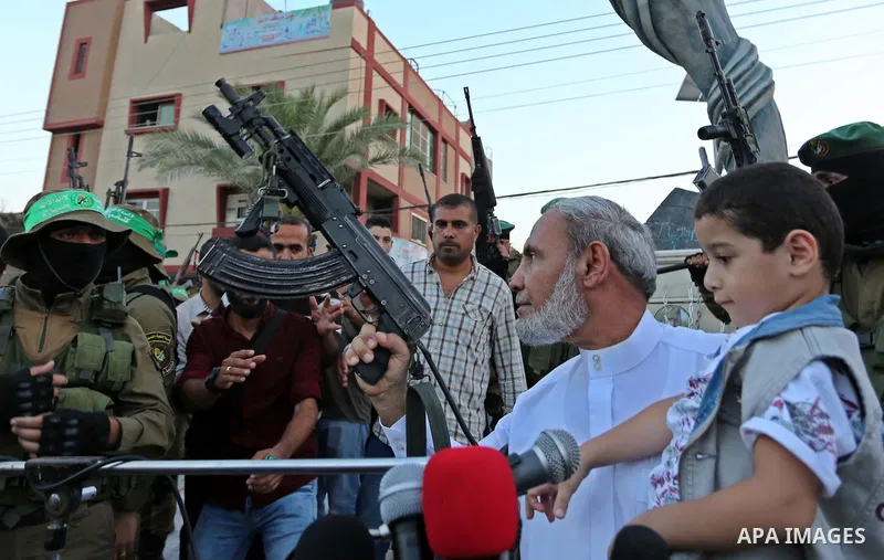 Senior Hamas leader Mahmoud al-Zahar attends the opening ceremony of Mazen Faqha square, in Nusseir at refugee camp, in the central Gaza Strip, on August 6, 2017. Photo by Ashraf Amra