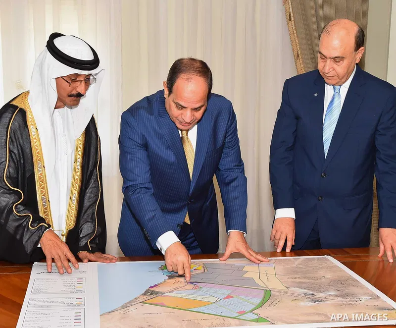 Egyptian President Abdel Fattah al-Sisi chairs a meeting in Cairo, Egypt on August 9, 2017. Photo by Egyptian President Office