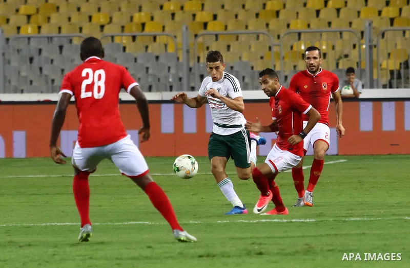 Egypt's Al Ahly players and Al Masry players cduring Egyptian Cup Final, in Alexandria, Egypt on August 15, 2017. Photo by Stringer