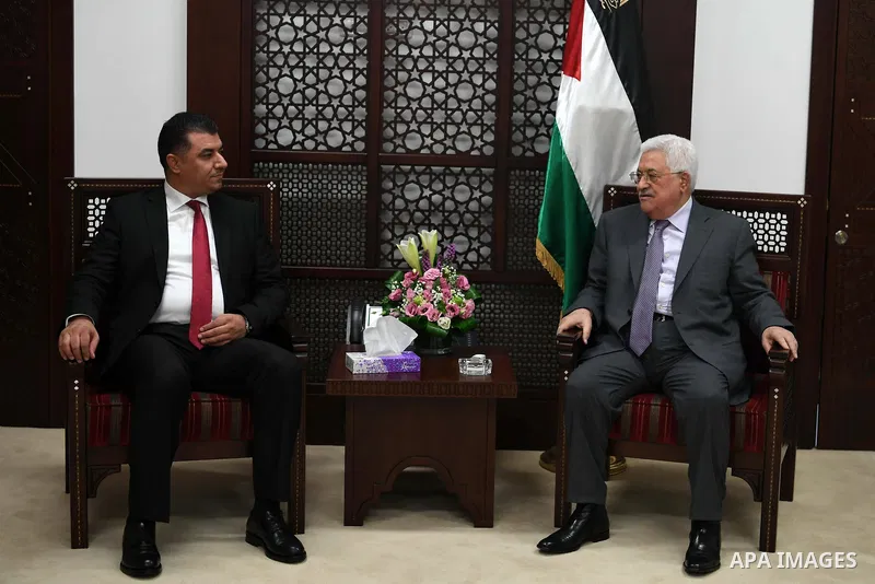 Palestinian President Mahmoud Abbas meets with Jordanian Minister of Agriculture, at his headquarter, in the West Bank city of Ramallah, on August 16, 2017. Photo by Thaer Ganaim