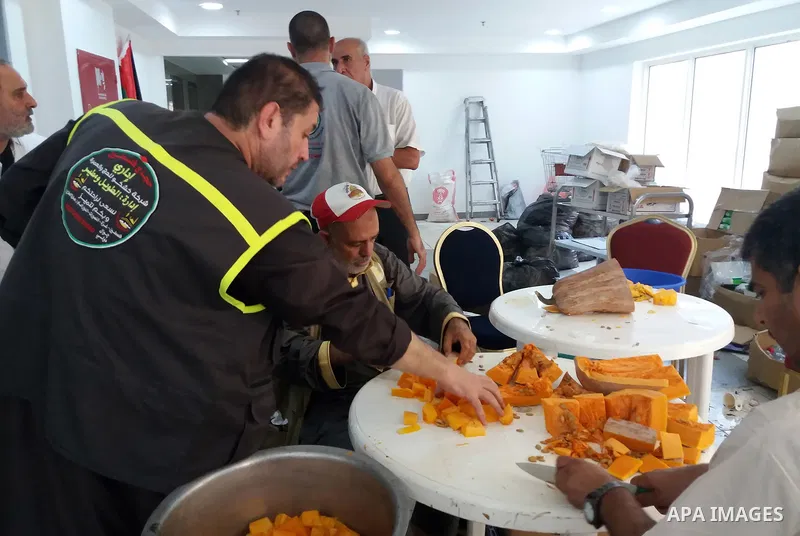Palestinian Muslim pilgrims cook a traditional dish of Couscous for pilgrims during the annual hajj pilgrimage in Mecca August 28, 2017. According to the Muslims holy book the Koran, the Kaaba was built by Abraham and hi...