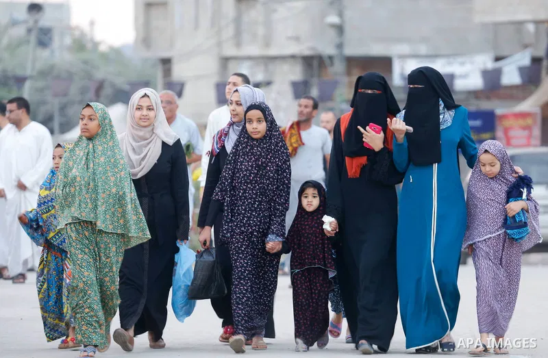 Palestinian muslims pray on the first day of Eid al-Adha, or feast of the sacrifice, in Nuseirat in the center of Gaza strip, on September 1, 2017. Muslims around the world are celebrating Eid al-Adha, the "Feast of Sacr...