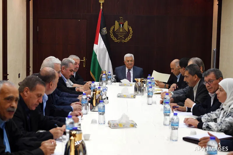 Palestinian President Mahmoud Abbas meets with members of the Fatah Central Committee in the West Bank city of Ramallah on Sept. 12, 2017. Photo by Thaer Ganaim
