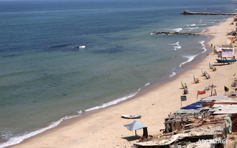 A general view shows the Gaza beach in the north west of Gaza city, on September 13, 2017. Photo by Mohammed Asad