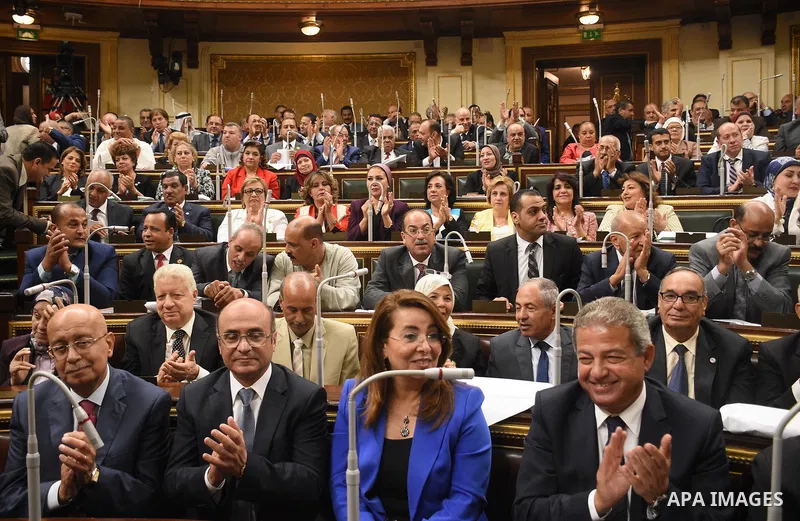 Egyptian Prime Minister Sharif Ismail attends a meeting of the opening session of the Parliament, in Cairo, Egypt, on October 2, 2017. Photo by Stringer