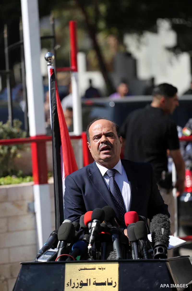 Spokesman for the Palestinian government, Yousef Al Mahmoud, speaks to media following a reconciliation cabinet meeting in Gaza City on October 3, 2017. The Palestinian reconciliation government met in Gaza for the first...