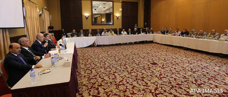 Palestinian Prime minister, Rami Hamadallah, meets with Members of factions and national forces, in Gaza city on October 4, 2017. Photo by Prime Minister Office