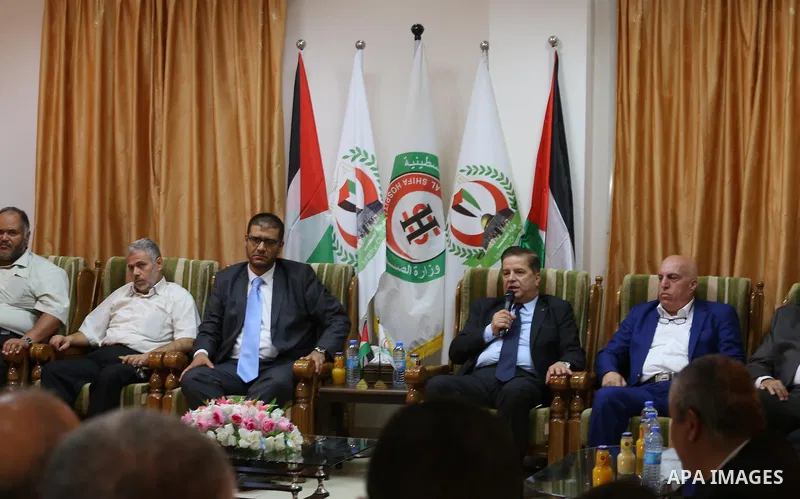 Palestinian minister of health Jawad Awwad, visits Al-Shifa hospital in Gaza City's on October 5, 2017. For three days it was all smiles as the Palestinian prime minister held talks in Gaza with Hamas but as the symbolic...