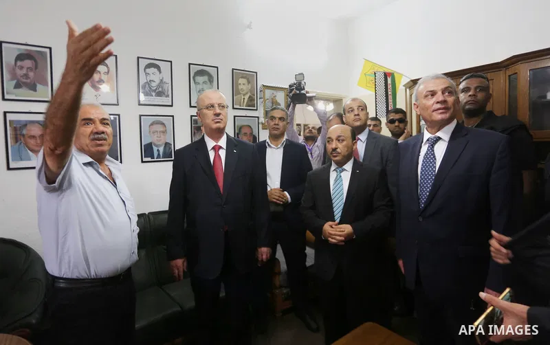 Palestinian prime minister Rami Hamdallah visits the house of late Palestinian leader Yasser Arafat, Gaza City on October 5, 2017. For three days it was all smiles as the Palestinian prime minister held talks in Gaza wit...