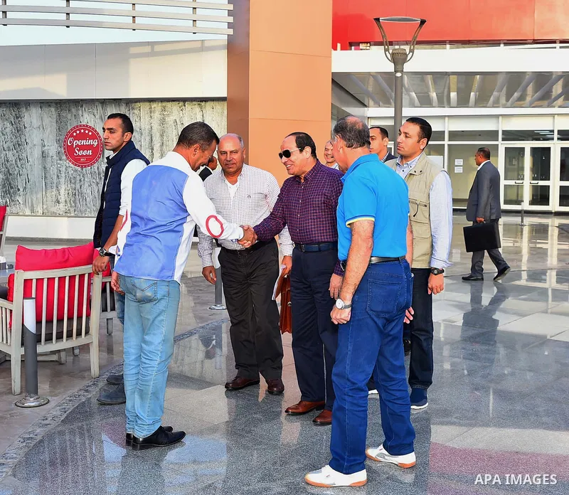 Egyptian President Abdel Fattah al-Sisi inspects projects of new roads, in Cairo, Egypt, on October 7, 2017. Photo by Egyptian President Office