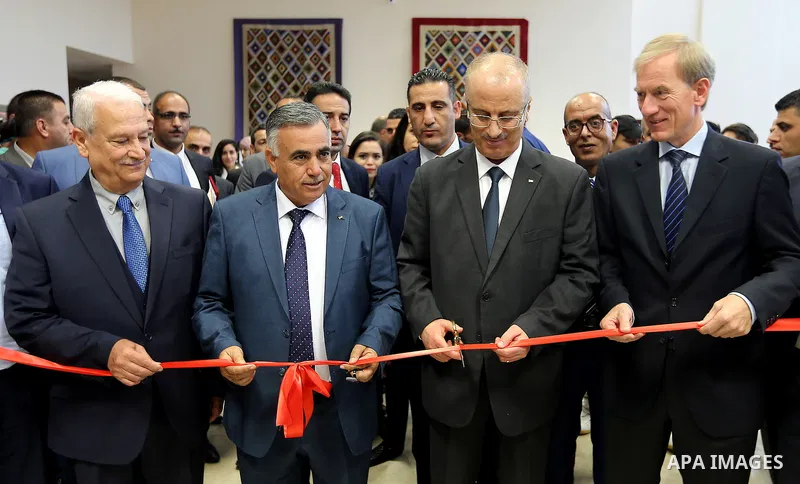 Palestinian Prime Minister Rami Hamdallah, attends the Second Palestinian Urban Forum, in the West Bank city of Ramallah, on October 30, 2017. Photo by Prime Minister Office