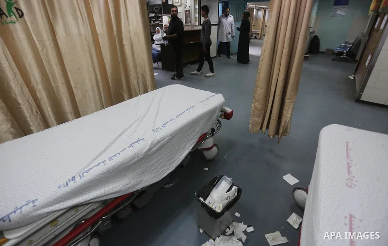 A view into al-shifa hospital during the strike of the cleaners to demand for pay their salaries, in Gaza City on December 27, 2017. Photo by Mohammed Asad