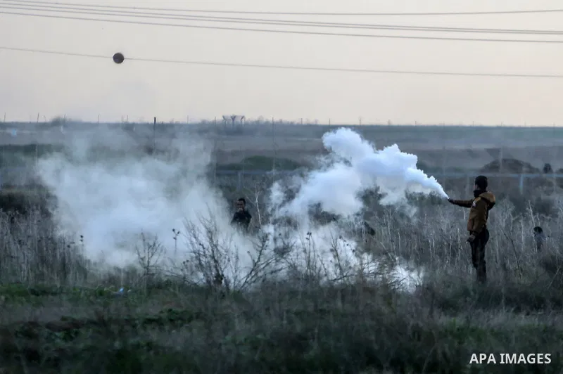 Palestinian protesters clash with Israeli security forces near the Israel-Gaza border east of Gaza City on December 29, 2017, as demonstrations continue over the US president's controversial recognition of Jerusalem as I...