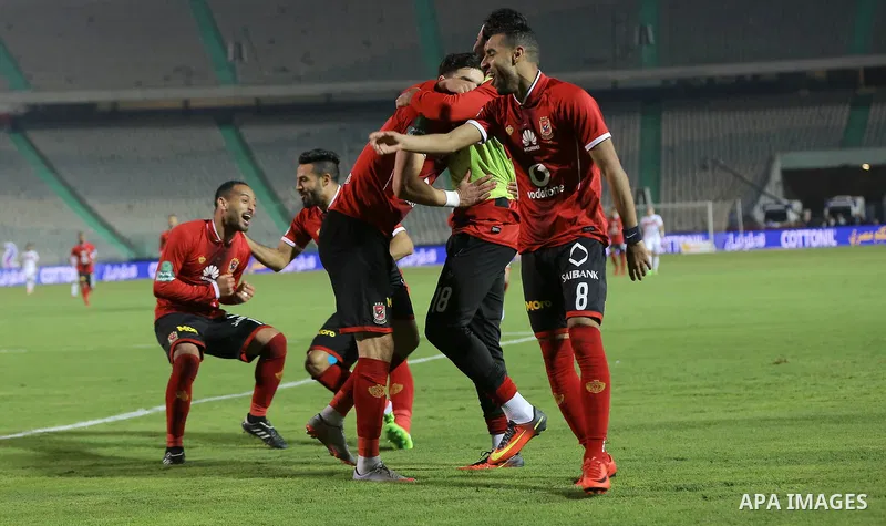 Egypt's al-Ahly and Zamalek players compete during the the Egyptian Premier League football match at the Cairo Stadium in the Egyptian capital on January 8, 2018. Photo by Amr Sayed