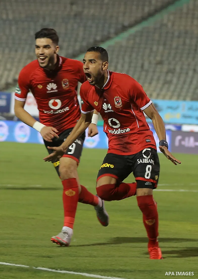 Egypt's al-Ahly and Zamalek players compete during the the Egyptian Premier League football match at the Cairo Stadium in the Egyptian capital on January 8, 2018. Photo by Amr Sayed