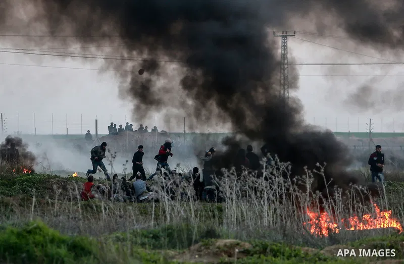 Palestinian protesters clash with Israeli security forces near the border with Israel in the east of Gaza City January 12, 2018 as demonstrations continue over the US president's controversial recognition of Jerusalem as...