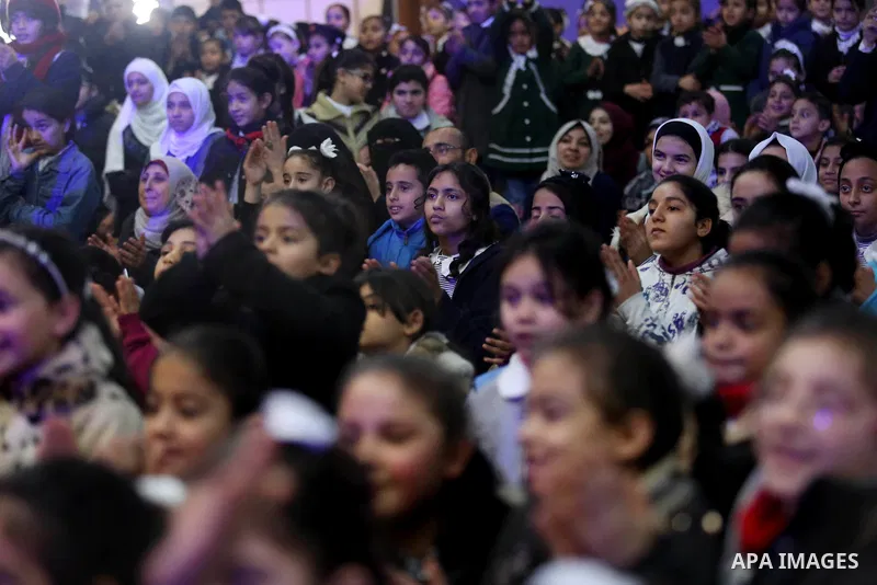 Palestinian school students attend a "joy and fun" festival which organized by Gaza Municipality in Gaza city on January 30, 2018. Photo by Ashraf Amra