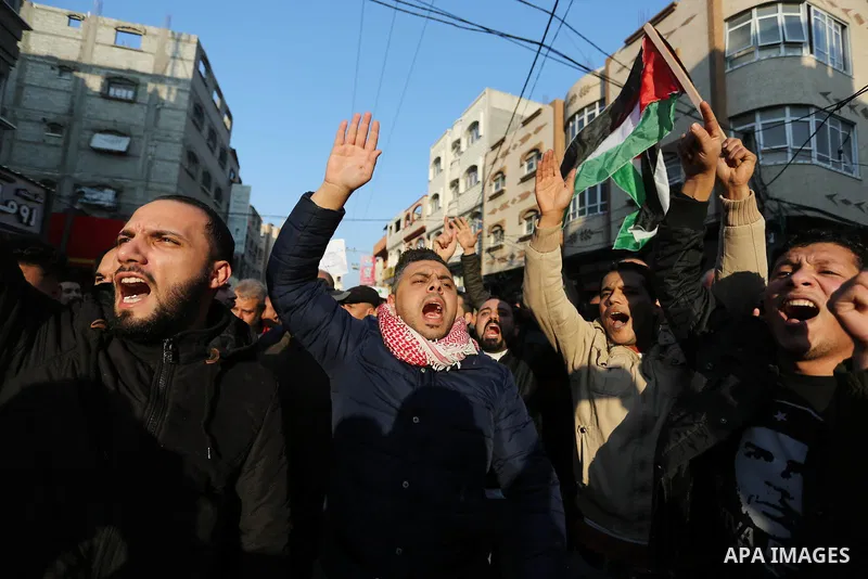 Palestinians participate in a demonstration to support the palestinian reconciliation efforts between Fatah and Hamas, and demand better living conditions, in Jabalia in the northern Gaza Strip on February 01, 2018. Phot...