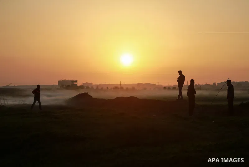 Palestinian protesters clash with Israeli security forces near the border with Israel, east of Gaza City on February 2, 2018 as demonstrations continue over the US president's controversial recognition of Jerusalem as Is...