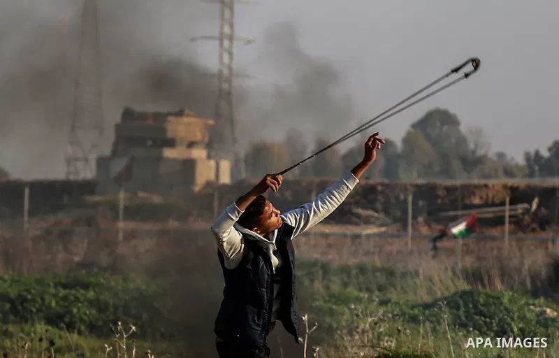 Palestinian protesters clash with Israeli security forces near the border with Israel, east of Gaza City on February 2, 2018 as demonstrations continue over the US president's controversial recognition of Jerusalem as Is...