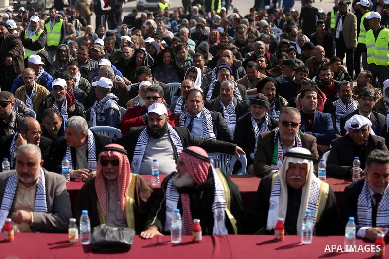 Palestinian fishermen attend a ceremony of support Palestinian fishermen project funded by the national islamic committee for development and social solidarity, in Gaza sea port on February 3, 2018. Photo by Ashraf Amra