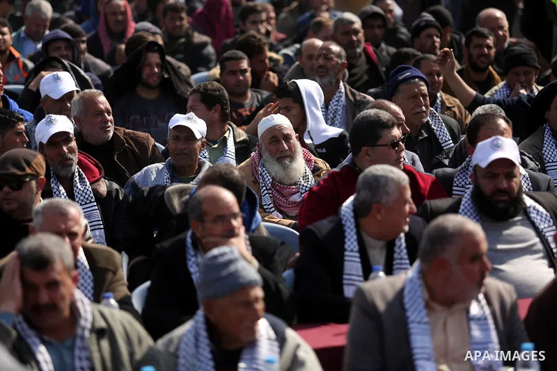 Palestinian fishermen attend a ceremony of support Palestinian fishermen project funded by the national islamic committee for development and social solidarity, in Gaza sea port on February 3, 2018. Photo by Ashraf Amra