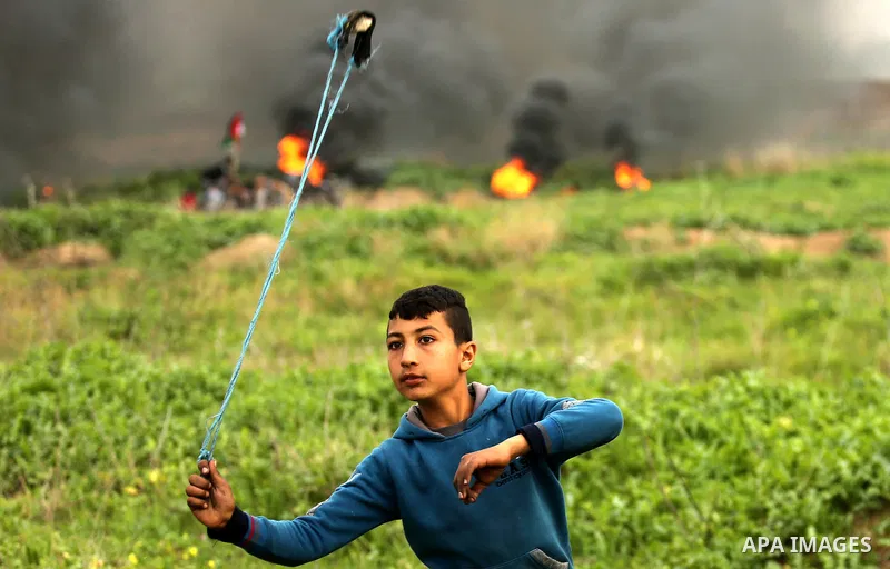 Palestinian protesters clash with Israeli security forces as demonstrations continue over US President Donald Trump's declaration of Jerusalem as Israel's capital near the border with Israel east of Gaza City February 9,...