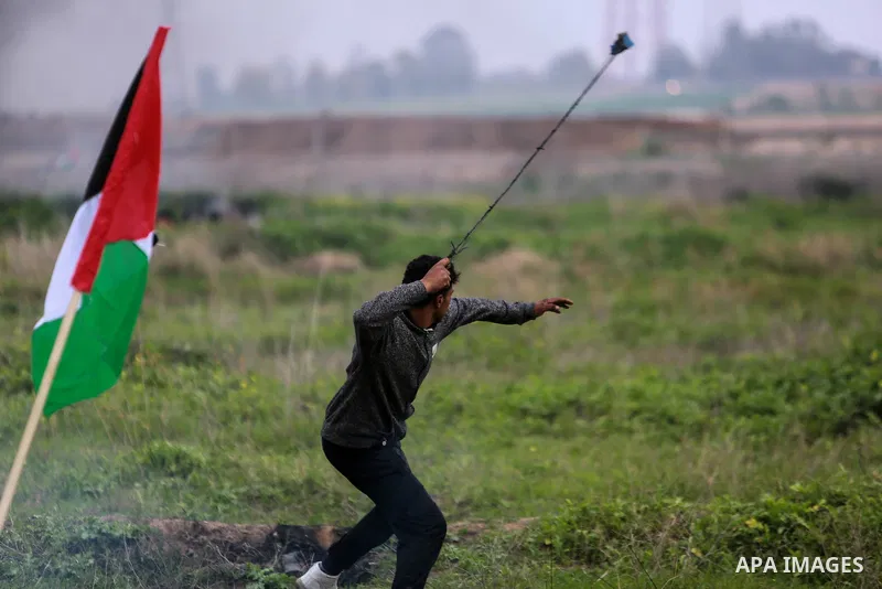 Palestinian protesters clash with Israeli security forces as demonstrations continue over US President Donald Trump's declaration of Jerusalem as Israel's capital near the border with Israel east of Gaza City February 9,...