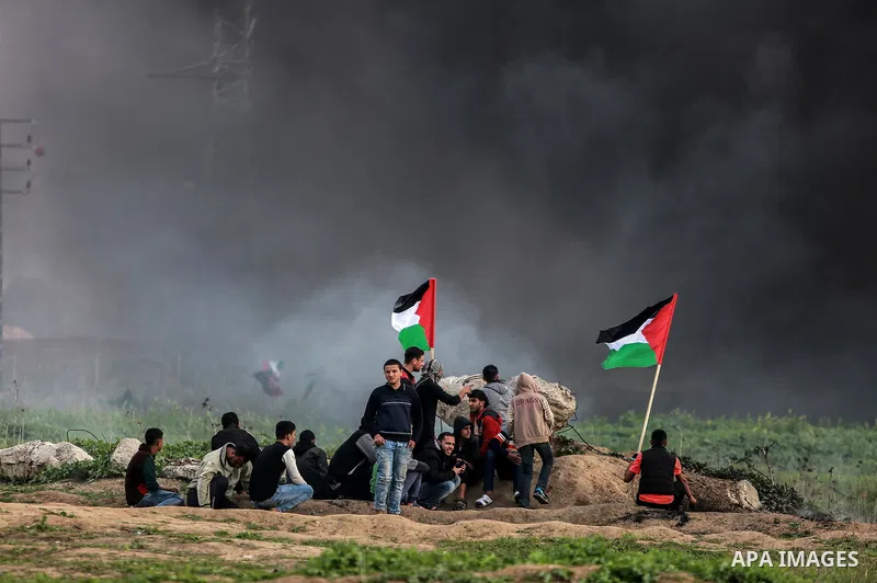 Palestinian protesters clash with Israeli security forces as demonstrations continue over US President Donald Trump's declaration of Jerusalem as Israel's capital near the border with Israel east of Gaza City February 9,...