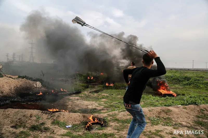 Palestinian protesters clash with Israeli security forces as demonstrations continue over US President Donald Trump's declaration of Jerusalem as Israel's capital near the border with Israel east of Gaza City February 9,...