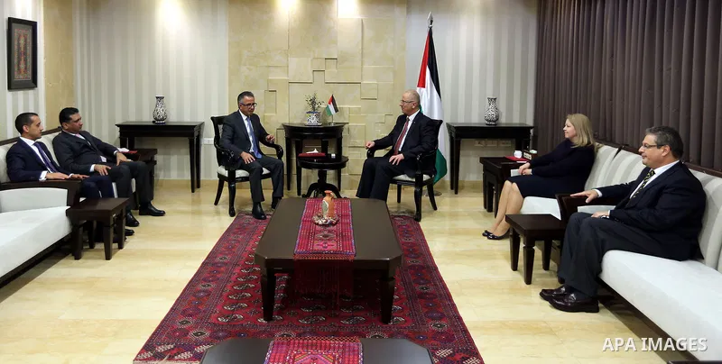 Palestinian Prime Minister, Rami Hamdallah, meets with a Jordanian Ambassador Khalid Al-Shawabkeh, in the West Bank city of Ramallah, on February 11, 2018. Photo by Prime Minister Office