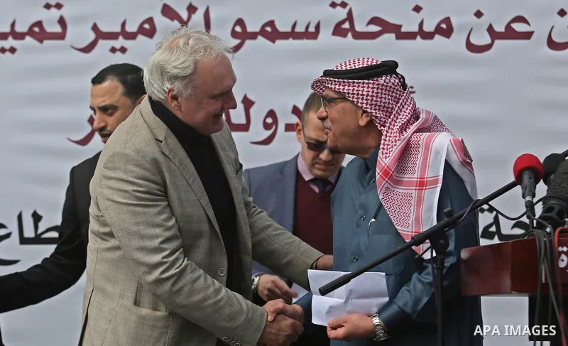 Qatar's Ambassador to the Palestinian Authority, Mohammed Al Emadi and Matthias Schmale, Director of United Nations Relief and Works Agency (UNRWA) Operations in Gaza hold a joint press conference at al-Shifa hospital to...