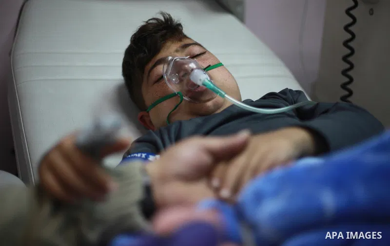 A Palestinian patient undergos kidney dialysis at Al-Rantisi hospital in Gaza city on February 19, 2018. A senior United Nations official in January warned the Palestinian coastal enclave of the Gaza Strip was on the ver...