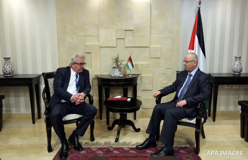 Palestinian Prime Minister Rami Hamdallah meets with Norway’s envoy for the Middle East peace process Ambassador Tor Wennesland, in the West Bank city of Ramallah on February 19, 2018. Photo by Prime Minister Office