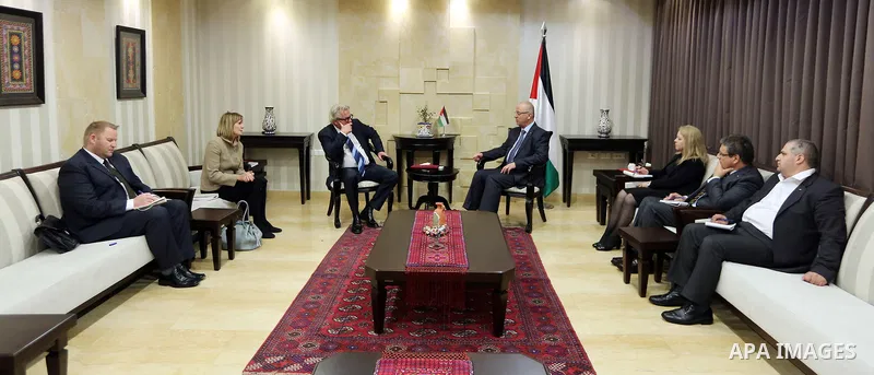 Palestinian Prime Minister Rami Hamdallah meets with Norway’s envoy for the Middle East peace process Ambassador Tor Wennesland, in the West Bank city of Ramallah on February 19, 2018. Photo by Prime Minister Office