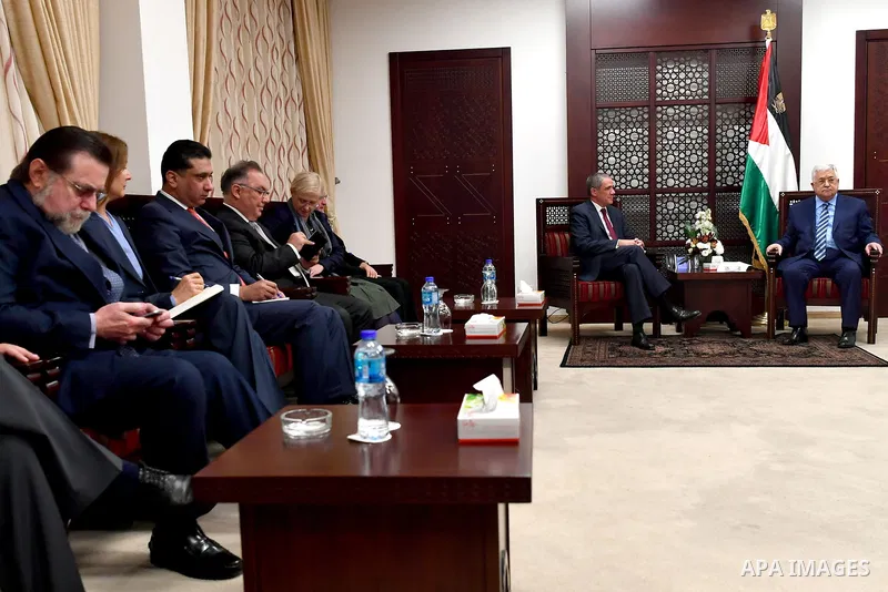 Palestinian President, Mahmoud Abbas, meets with the accredited consuls to Palestine in the West Bank city of Ramallah, on February 28, 2018. Photo by Osama Falah