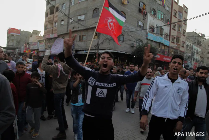 Palestinians participate in a demonstration to support the palestinian reconciliation efforts between Fatah and Hamas, and demand better living conditions, in Jabalia in the northern Gaza Strip on February 01, 2018. Phot...