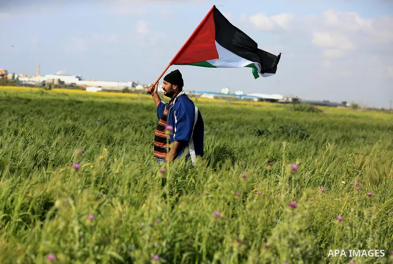 Palestinian protesters clash with Israeli security forces in response to the United States' decision to recognize Jerusalem as the Capital of Israel near the border with Israel in east of Gaza city on March 16, 2018. Aft...
