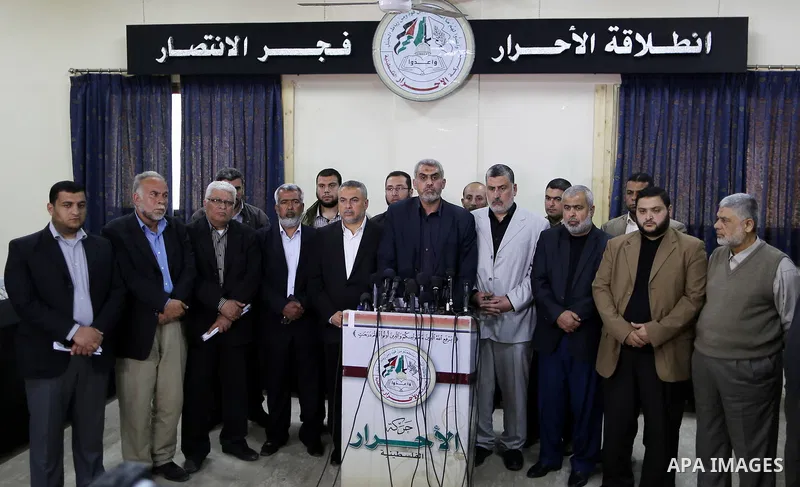 Senior Leader of the Popular Resistance Committees (PRC), Ali Shashniyeh speaks during a press conference in Gaza city on March 20, 2018. Photo by Ashraf Amra
