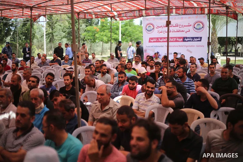 Palestinian prisoners leave the prison run by the Ministry of the Interior and National Security in Gaza Strip, in Dair Al Balah in the center of Gaza Strip on June 7, 2018. Security officials in Gaza Strip said on Thurs...