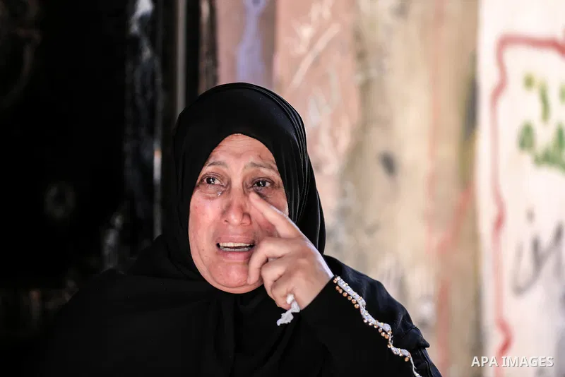 Palestinian relatives mourn during the funeral of Yussef al-Faseeh, 29, who was shot dead by Israeli troops during clashes at Israel-Gaza border, in Gaza city on on 9, 2018. Four Palestinians were killed by Israeli fire...