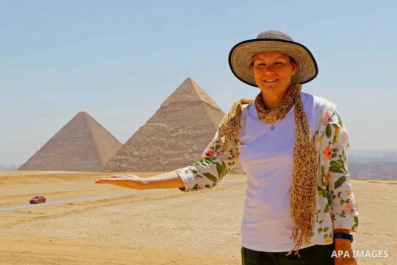 Delegation of the Italian Christian pilgrimage visit the Giza Pyramids on the outskirts of Cairo, Egypt, on June 18, 2018. Photo by Amr Sayed