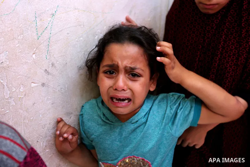 Relatives of 24-year-old Palestinian Mohammed al-Hamayda, who was killed by Israeli troops during clashes in tents protest where Palestinian demand the right to return to their homeland at the Israel-Gaza border, mourn d...