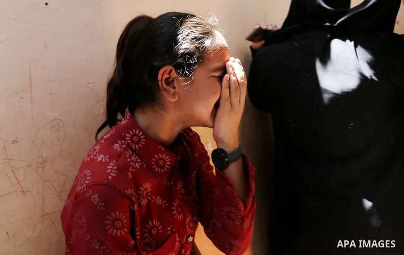 Relatives of 24-year-old Palestinian Mohammed al-Hamayda, who was killed by Israeli troops during clashes in tents protest where Palestinian demand the right to return to their homeland at the Israel-Gaza border, mourn d...