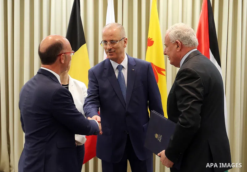 Palestinian Prime Minister Rami Hamdallah meets with Prime Minister of the Belgian province of Wallonia Rudy Demotte, in the West Bank city of Ramallah on July 3, 2018. Photo by Prime Minister Office