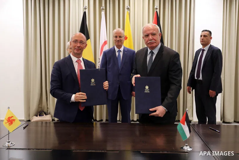 Palestinian Prime Minister Rami Hamdallah meets with Prime Minister of the Belgian province of Wallonia Rudy Demotte, in the West Bank city of Ramallah on July 3, 2018. Photo by Prime Minister Office