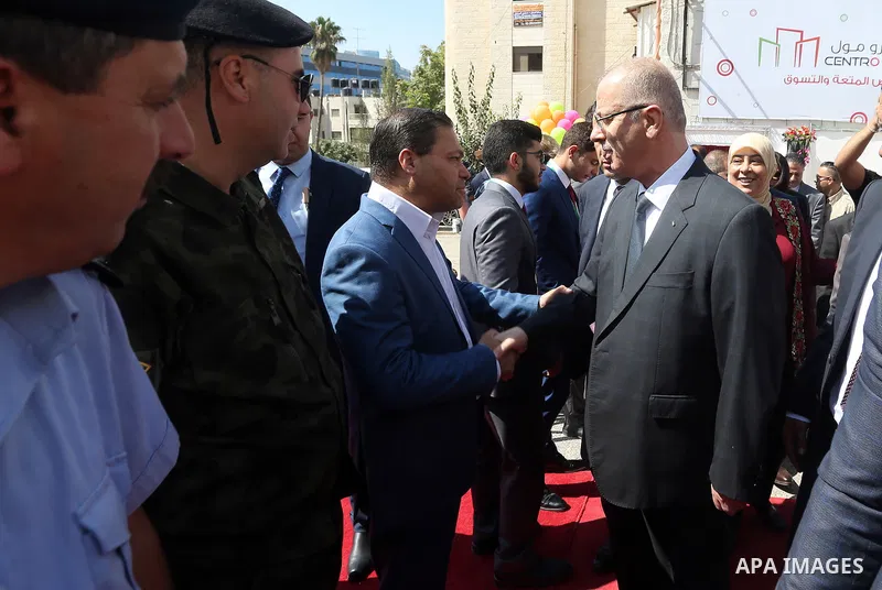 Palestinian Prime Minister, Rami Hamdallah, attends the opening ceremony of the Centro Mall in the West Bank city of Ramallah, on July 23, 2018. Photo by Prime Minister Office