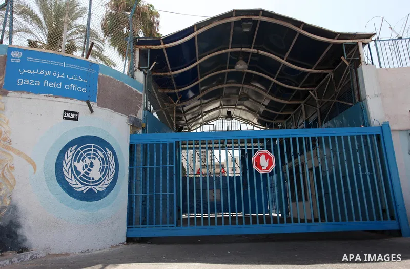 A general views shows the closed gates of the headquarters United Nations Relief and Works Agency (UNRWA) during a strike in Gaza City, on July 26, 2018. Photo by Mahmoud Ajour