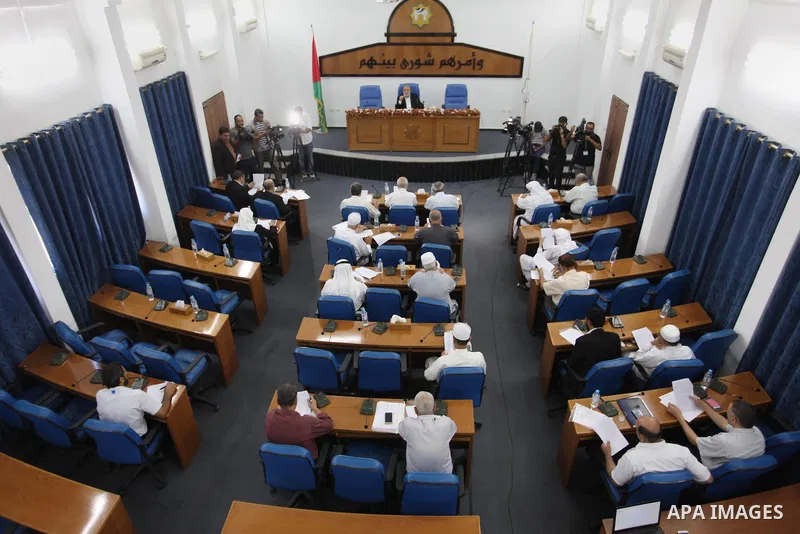 Deputy of the Legislative Council, Ahmed Bahar speaks during a meeting at the legislative council, in Gaza city on Aug. 01, 2018. Photo by Mahmoud Ajour