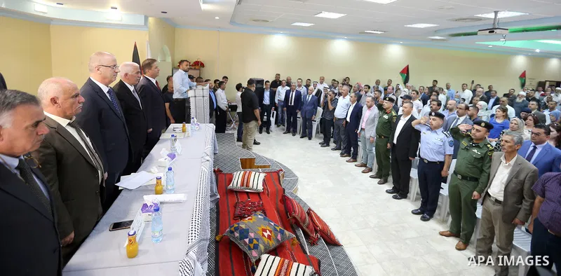 Palestinian Prime Minister Rami Hamdallah opens departments in Hebron hospitals, in the West Bank city of Hebron, on Aug. 01, 2018. Photo by Prime Minister Office